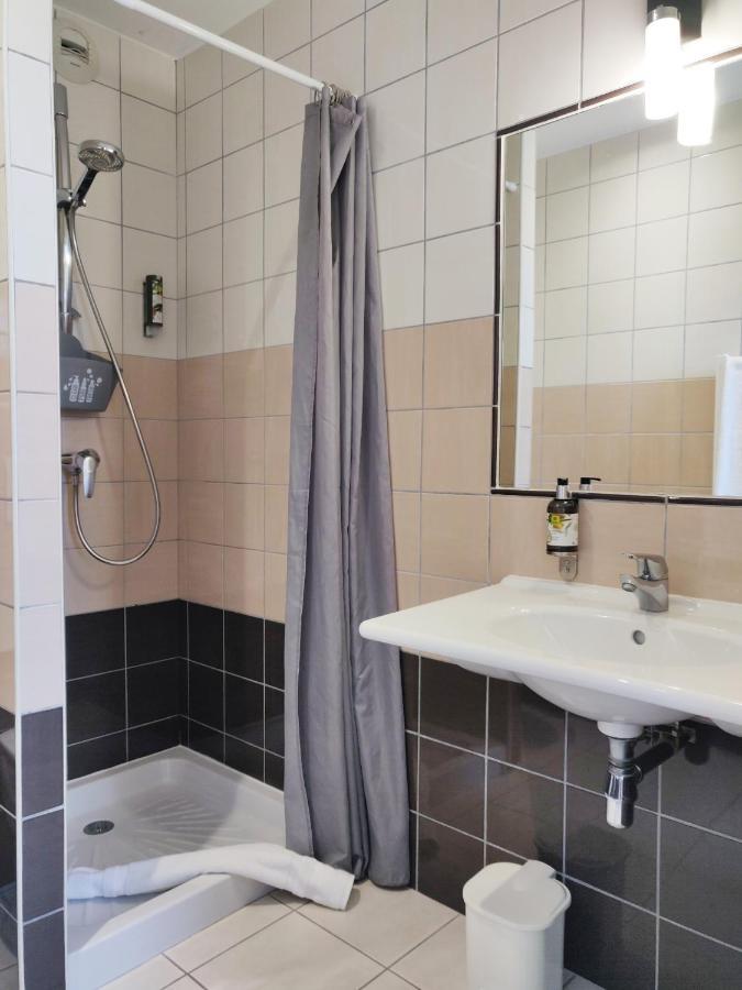 סוז'ון Logis Hotel Le Richelieu - Royan Atlantique מראה חיצוני תמונה